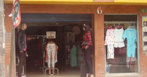 ALMACEN DE ROPA TRANSVERSAL 126B BOGOTÁ ALMACEN DE ROPA TRANSVERSAL 126B BOGOTÁ